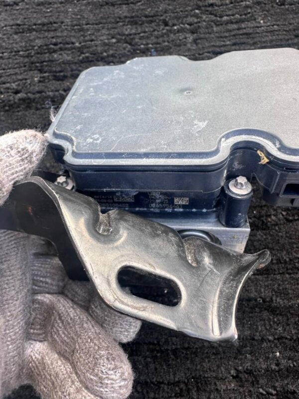 186796 Move Canvas 5BA-LA800S-GBVF ABS Actuator 89540-B2C80/44510-B2N10 - Image 2