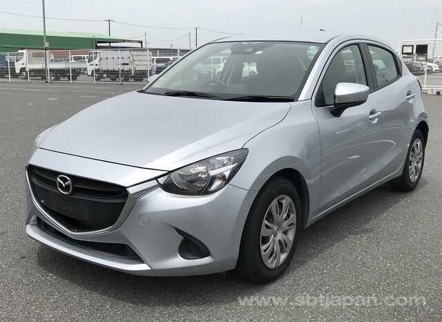 
								MAZDA DEMIO 2018/11 15C full									