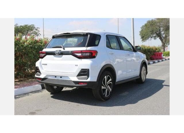 
								TOYOTA RAIZE 2023 GULF SPACE FULL AUTOMATIC full									